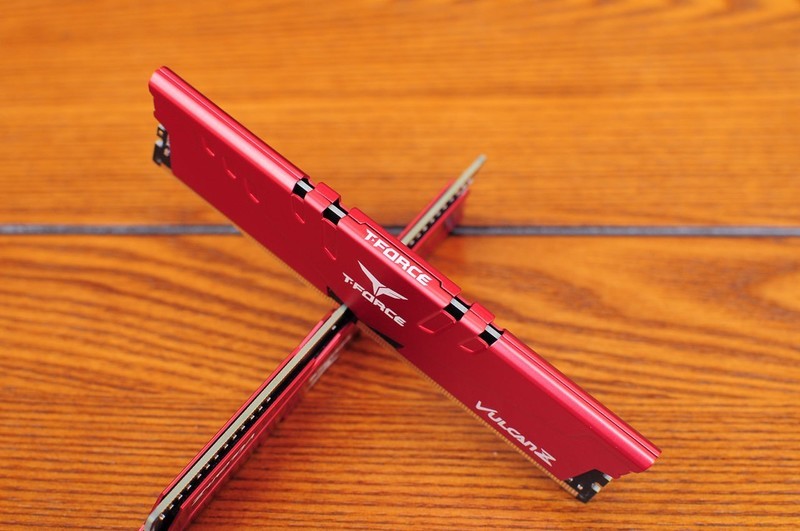 大功告成，把书房打造成网吧之第三台主机分享