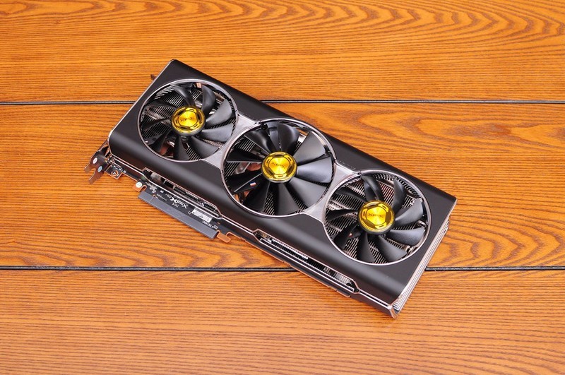 大功告成，把书房打造成网吧之第三台主机分享