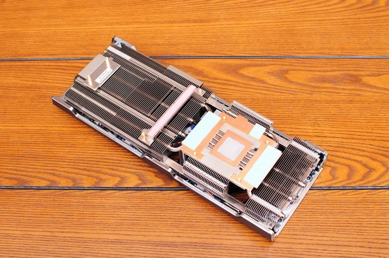 大功告成，把书房打造成网吧之第三台主机分享