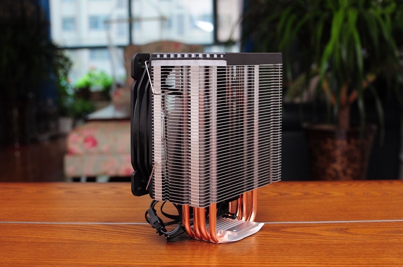 大功告成，把书房打造成网吧之第三台主机分享