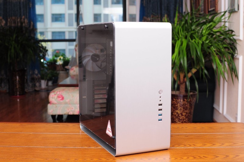 大功告成，把书房打造成网吧之第三台主机分享