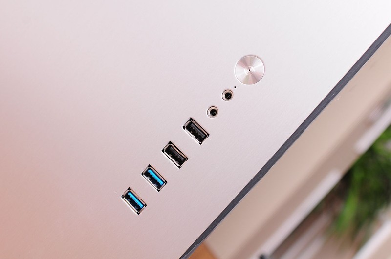 大功告成，把书房打造成网吧之第三台主机分享