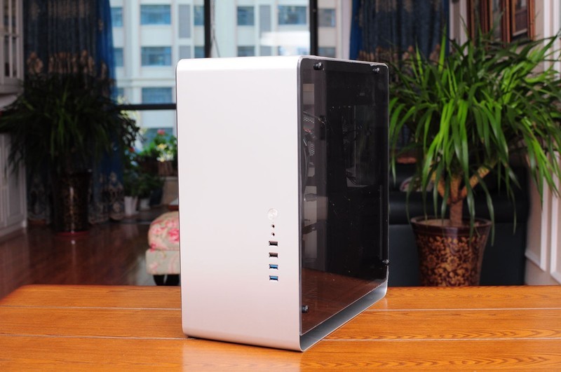 大功告成，把书房打造成网吧之第三台主机分享