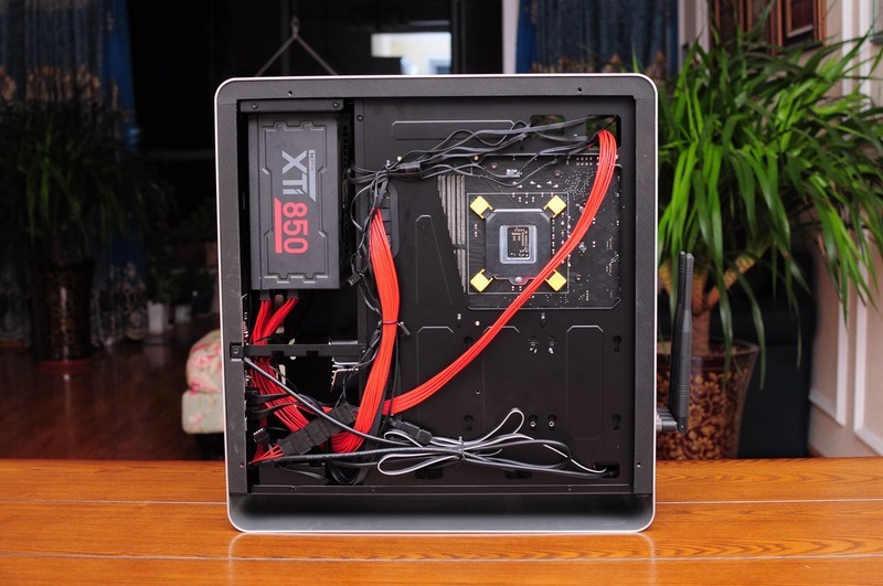 大功告成，把书房打造成网吧之第三台主机分享