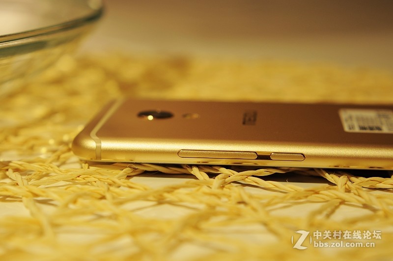 #给大家走了条路#颜值实力兼备，遇见MX6之美