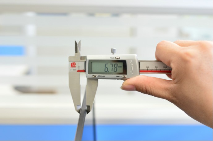 6核12线程游戏利器，机械革命深海幽灵Z2深度体验