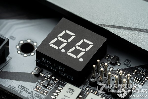 本文面向希望选购Z390主板，以及对华擎ASRock Z390太极感兴趣的读者。