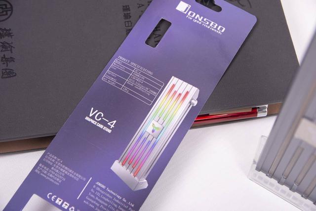 售价99元，1600万色彩变幻，乔思伯VC-4显卡支撑架上手体验