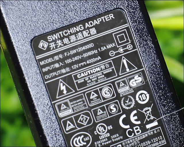 双盘位高速脱机拷贝，这个硬盘底座不简单