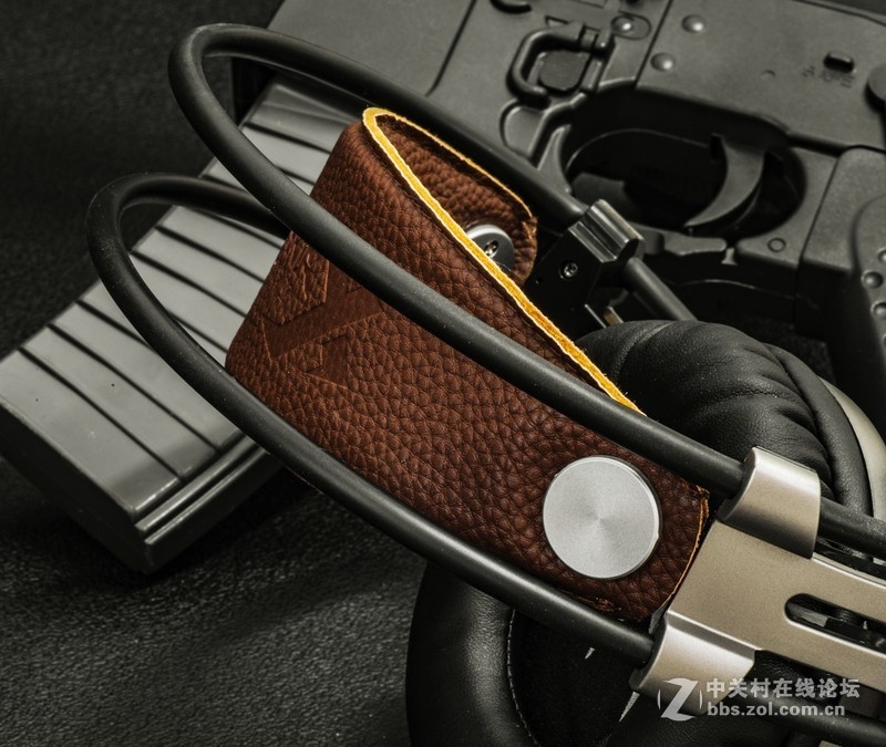 感恩节要吃鸡，吃鸡就有游戏耳机