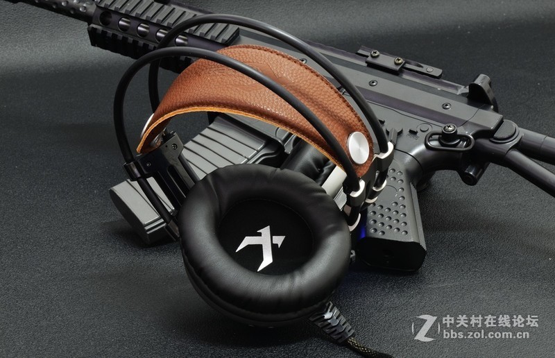 感恩节要吃鸡，吃鸡就有游戏耳机