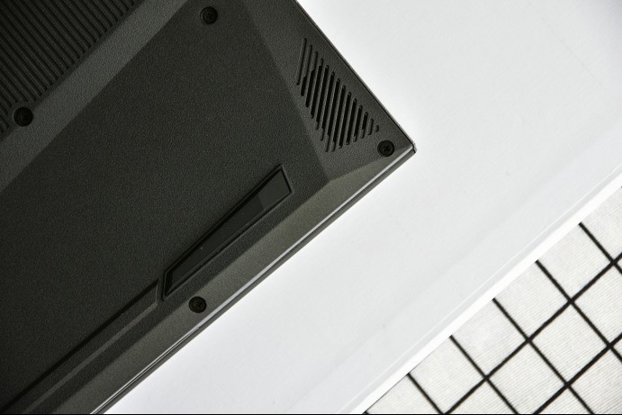 6核12线程游戏利器，机械革命深海幽灵Z2深度体验