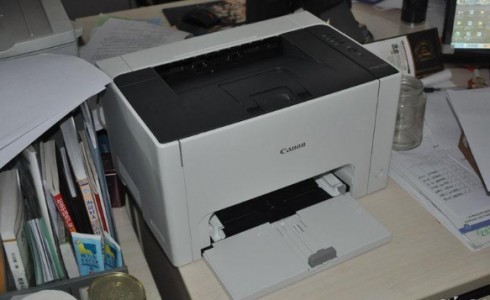 为办公室应用添彩加分的佳能LBP7010C经典激光打印机