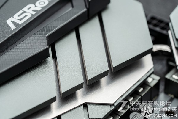 本文面向希望选购Z390主板，以及对华擎ASRock Z390太极感兴趣的读者。