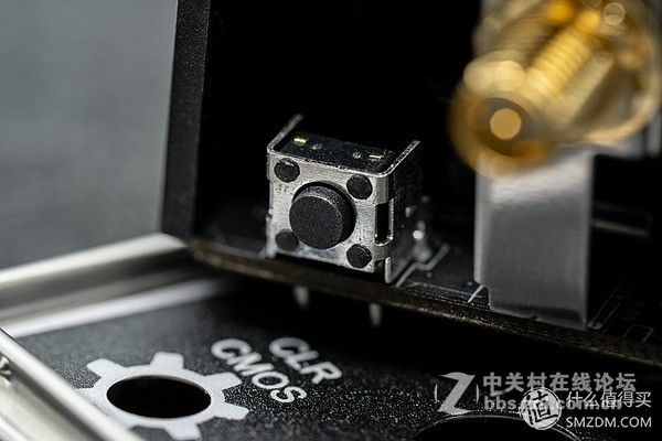 本文面向希望选购Z390主板，以及对华擎ASRock Z390太极感兴趣的读者。