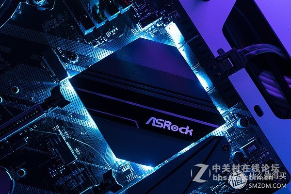 本文面向希望选购Z390主板，以及对华擎ASRock Z390太极感兴趣的读者。