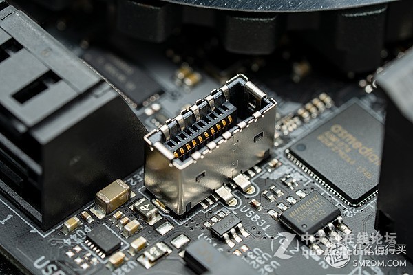 本文面向希望选购Z390主板，以及对华擎ASRock Z390太极感兴趣的读者。