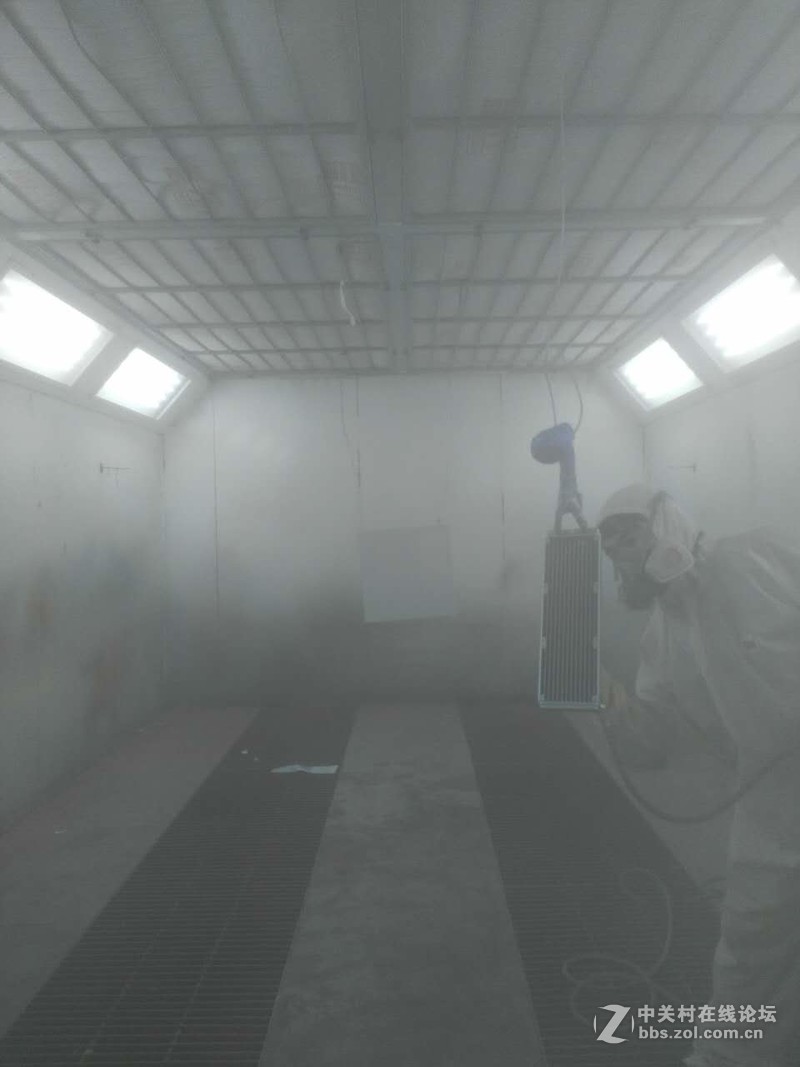 第三期「Z玩主」粉色系主题MOD主机 专业烤漆过程大公开！