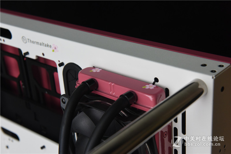 第三期「Z玩主」粉色系主题MOD主机 专业烤漆过程大公开！