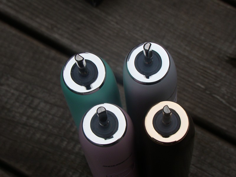 小清新 四色配色 IPX7 SOUNESS 索纳斯 电动牙刷