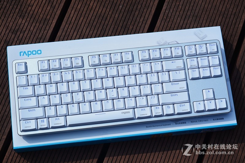雷柏也出轻薄轴了，MT500办公机械键盘、VM300蓝牙游戏耳机上手体验