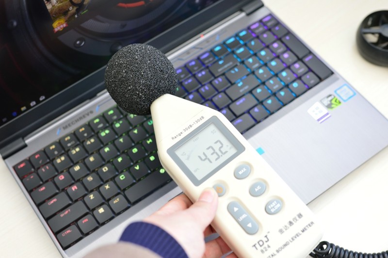 6核12线程游戏利器，机械革命深海幽灵Z2深度体验