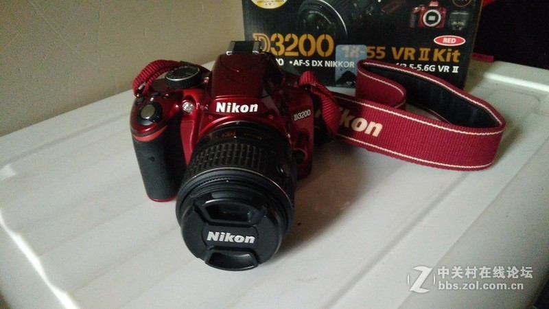 尼康D3200单反 红色限量版 箱说全95新