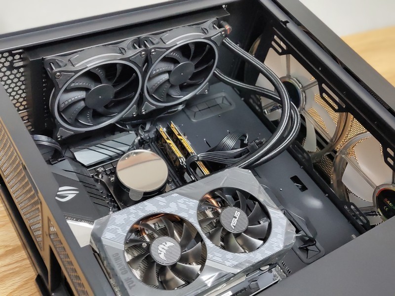 装机那些事之机箱篇十四：进击的鲁班 鲁班3豪华版上机体验