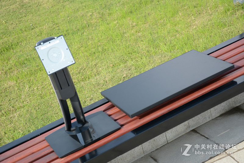 是否要考虑换一个显示器了