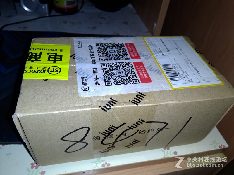 千元手机颜值新高度
