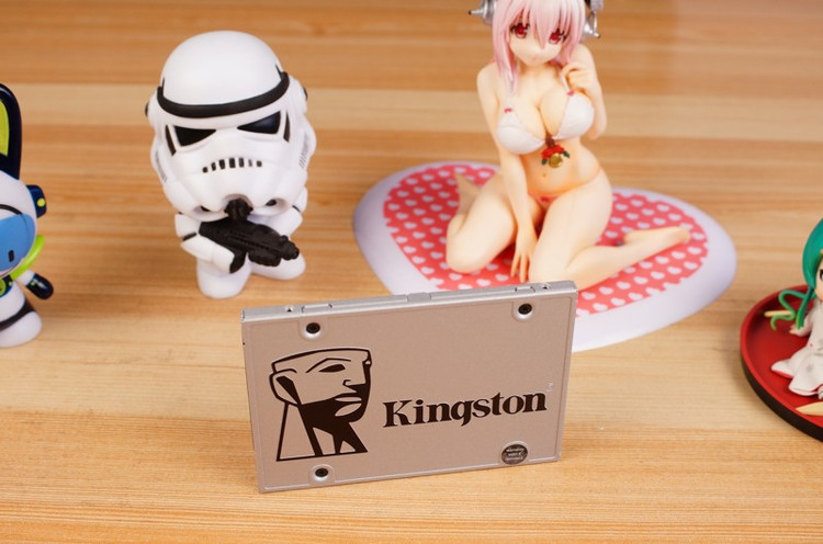 入门装机之选，金士顿UV400 240G SSD开箱体验