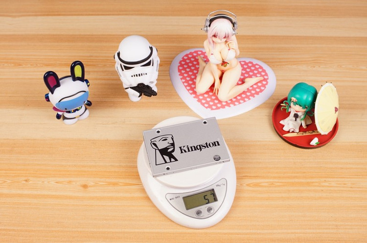 入门装机之选，金士顿UV400 240G SSD开箱体验