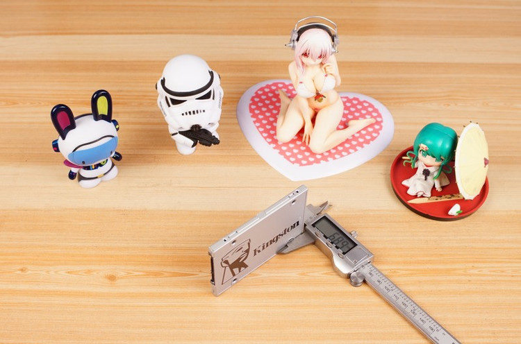 入门装机之选，金士顿UV400 240G SSD开箱体验