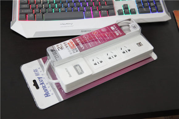 电子产品太多，发现插座不够了，扫吧