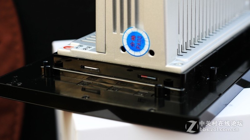 【极豆车机试用+小卡换新颜，图解极豆D1S安装】