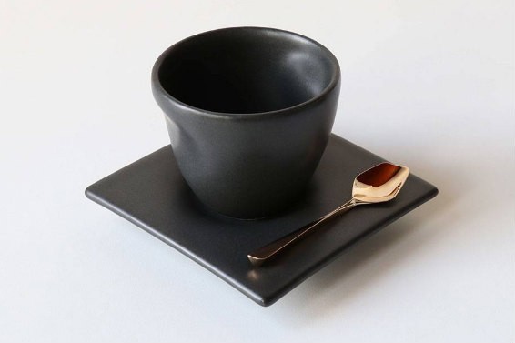 优雅独特的雕刻咖啡器具