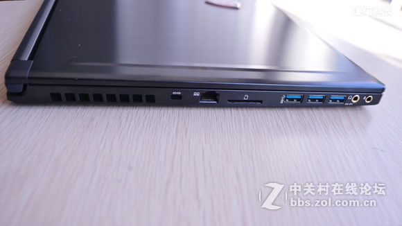 MSI/微星游戏本 GTX1050TI显卡超轻薄系列GS63 7RE-009CN评测