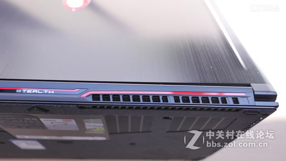 MSI/微星游戏本 GTX1050TI显卡超轻薄系列GS63 7RE-009CN评测