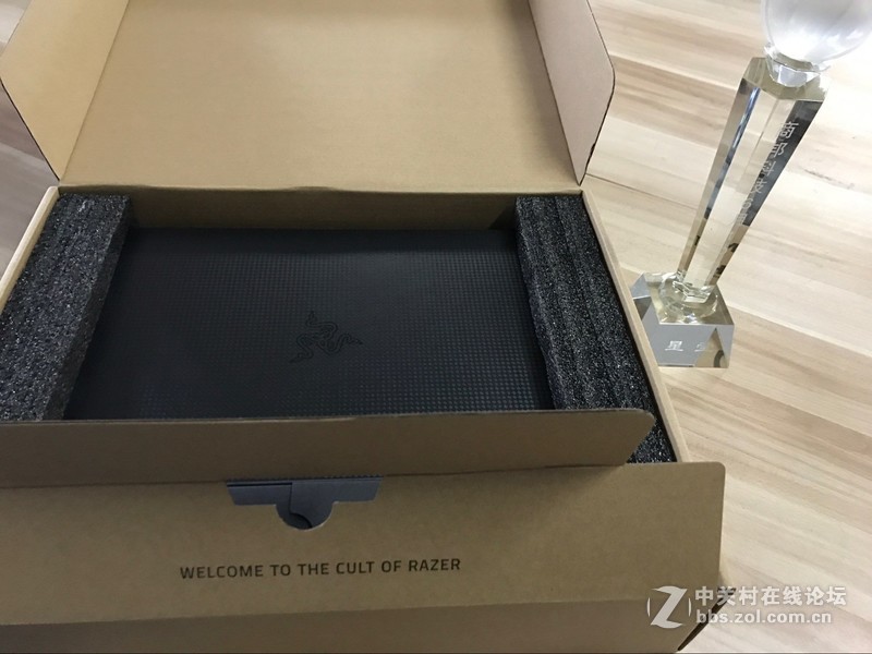 出售一本原装雷蛇笔记本，杭州本地当面~