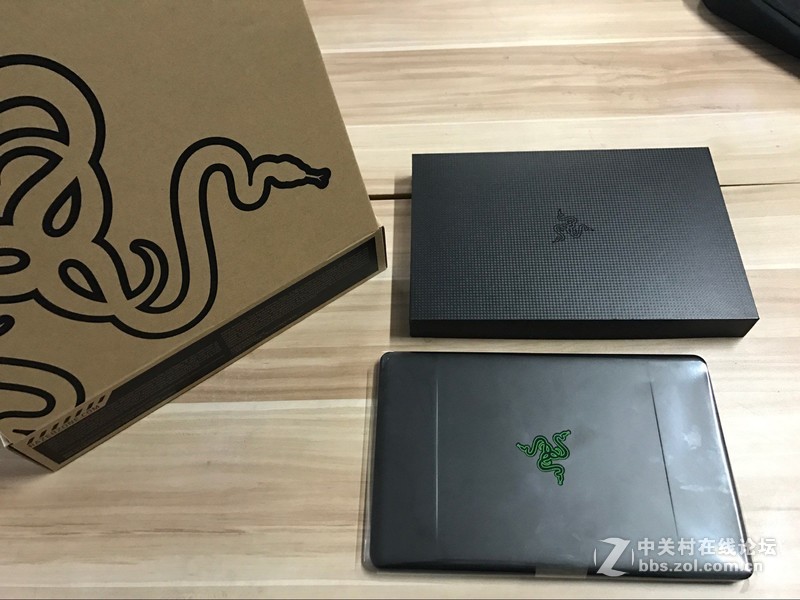 出售一本原装雷蛇笔记本，杭州本地当面~