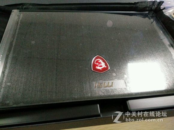 微星GS63VR 7RF-258开箱升级1TB固态32G内存