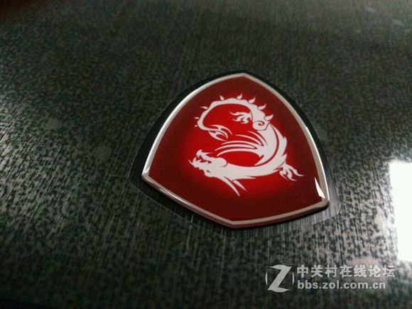 微星GS63VR 7RF-258开箱升级1TB固态32G内存