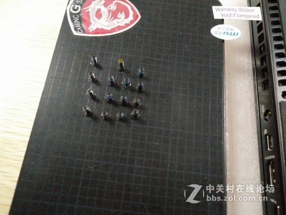 微星GS63VR 7RF-258开箱升级1TB固态32G内存