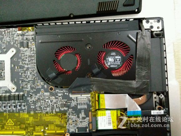 微星GS63VR 7RF-258开箱升级1TB固态32G内存