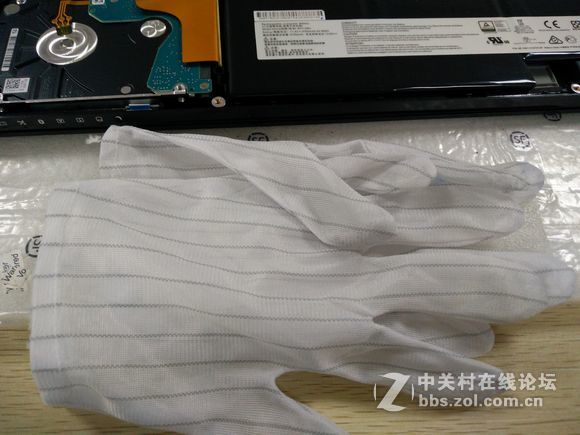 微星GS63VR 7RF-258开箱升级1TB固态32G内存