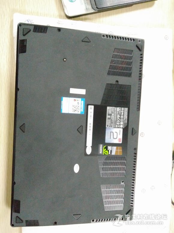 微星GS63VR 7RF-258开箱升级1TB固态32G内存