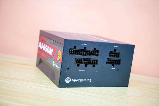 艾湃电竞出新品，采用全日系电解电容，依然主打性价比！