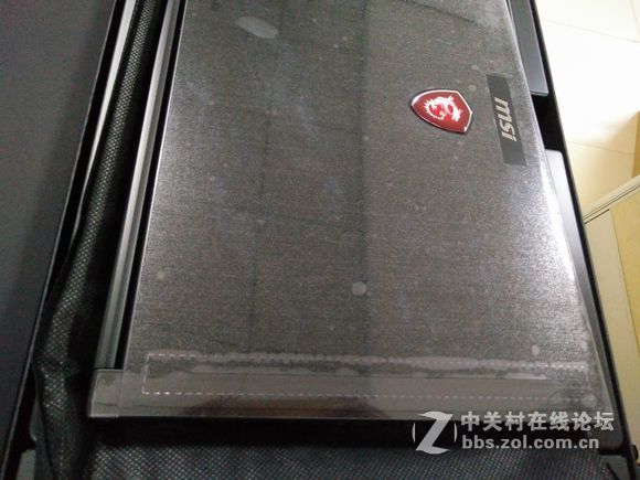 微星GS63VR 7RF-258开箱升级1TB固态32G内存