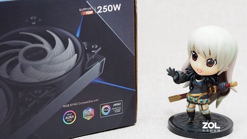 如镜般幻彩炫丽——超频三 凌镜 GI-CX240 一体式水冷开箱简测