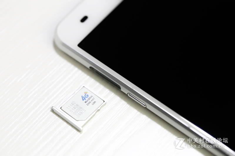 #蓝魔Mos1试用# 蓝魔出手机啦！（2.蓝魔Mos1拆箱图解）